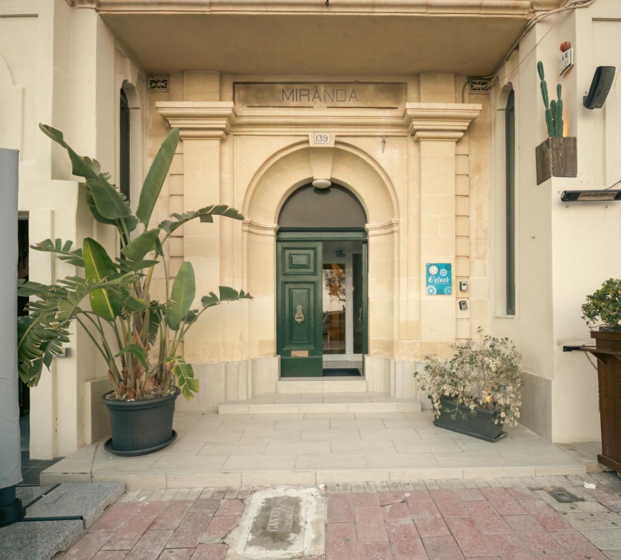 Sliema Central O'Clock B&B Malta Exterior foto